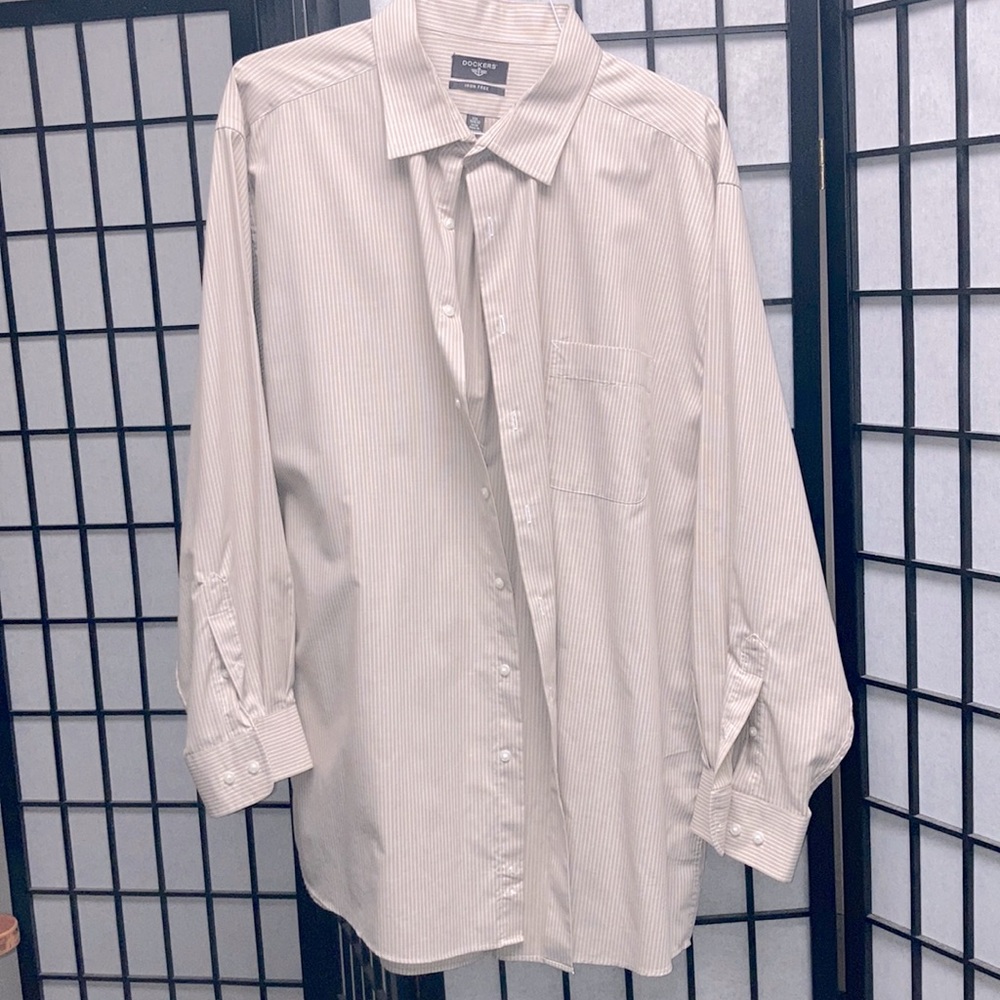 Dockers XXL Iron Free button up dress shirt